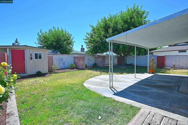 2457 Tanager Ct, Concord, CA 94520