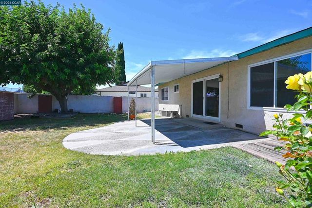 2457 Tanager Ct, Concord, CA 94520