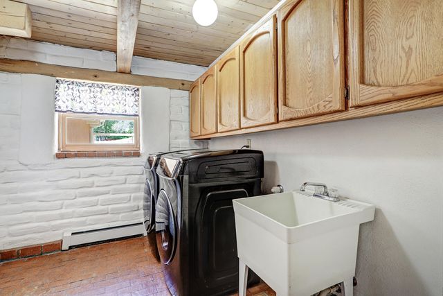 1321 Yippee Calle Court NW, Corrales, NM 87048