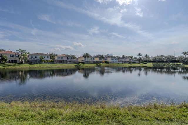 2122 Tigris Drive, West Palm Beach, FL 33411