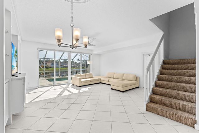 2122 Tigris Drive, West Palm Beach, FL 33411