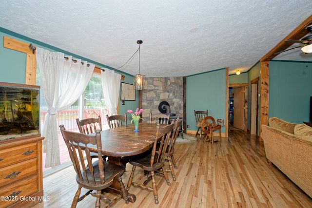 101 Groveside Road, Pittstown, NY 12090