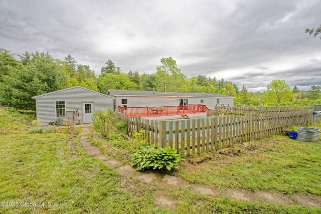 101 Groveside Road, Pittstown, NY 12090