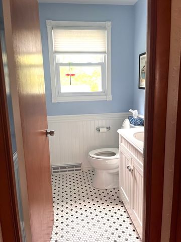 12 Willow Tree Rd, Tiverton, RI 02878