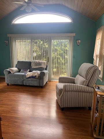 12 Willow Tree Rd, Tiverton, RI 02878