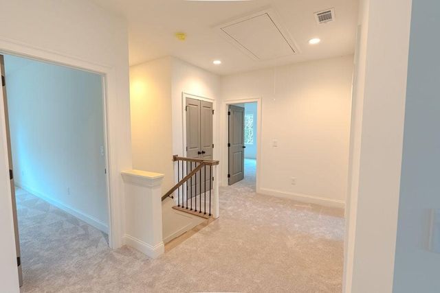 328 Races Road, Hoschton, GA 30548