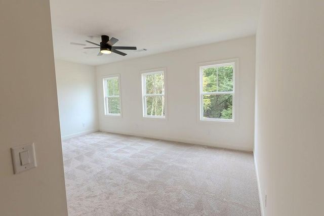 328 Races Road, Hoschton, GA 30548