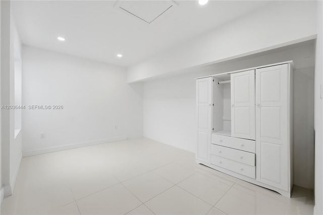 13263 SW 9th Ter, Miami, FL 33184