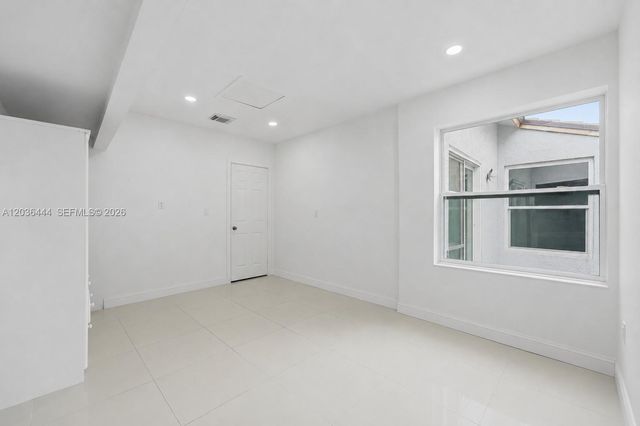 13263 SW 9th Ter, Miami, FL 33184