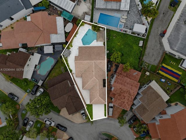 13263 SW 9th Ter, Miami, FL 33184