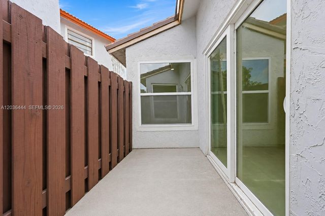 13263 SW 9th Ter, Miami, FL 33184