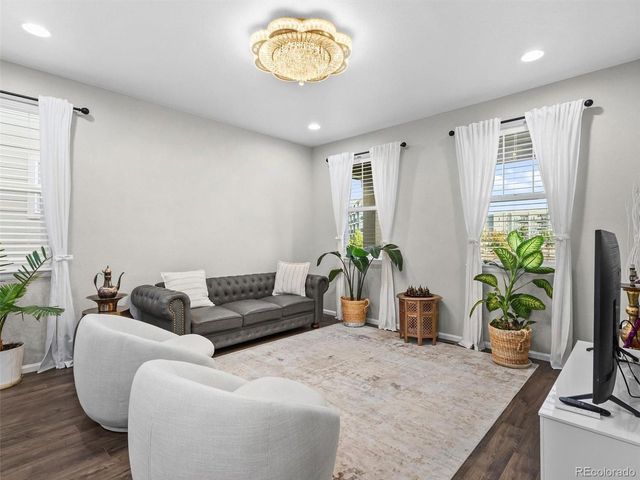 18809 E 66th Ave, Denver, CO 80249