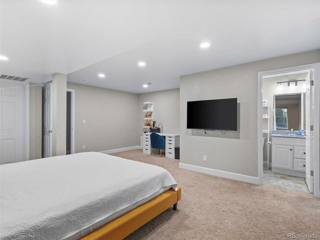 18809 E 66th Ave, Denver, CO 80249