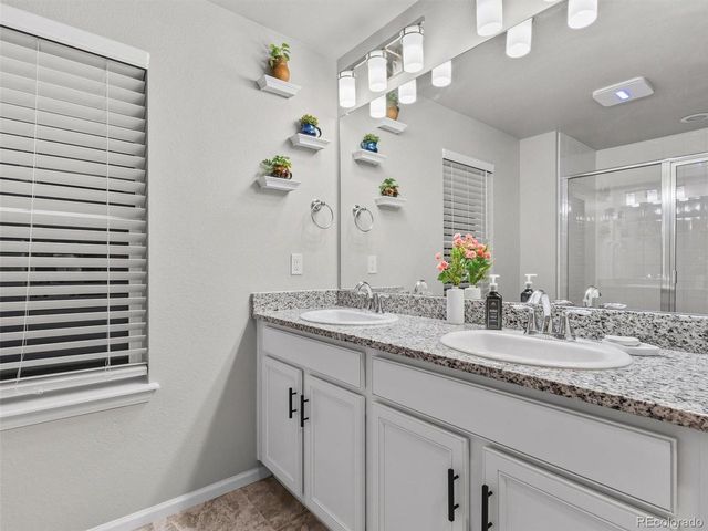 18809 E 66th Ave, Denver, CO 80249