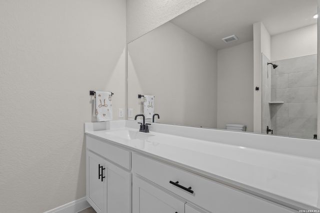 218 Lily Pass, Castroville, TX 78009