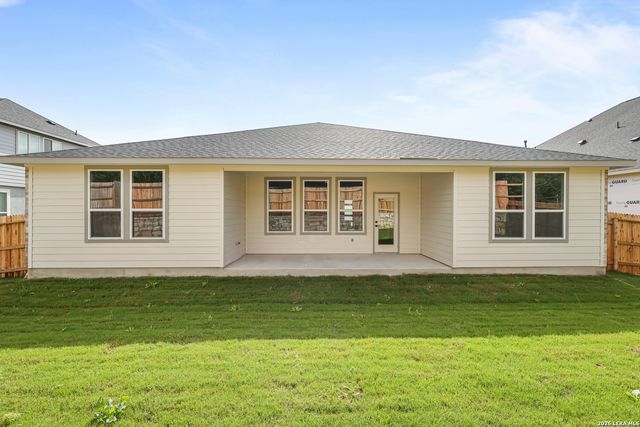 218 Lily Pass, Castroville, TX 78009
