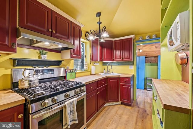 248 FENICAL LN, East Stroudsburg, PA 18302