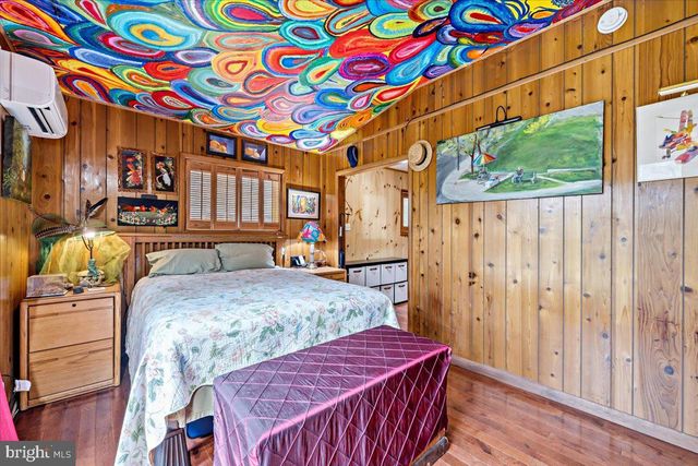 248 FENICAL LN, East Stroudsburg, PA 18302