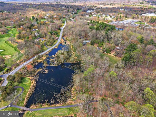 248 FENICAL LN, East Stroudsburg, PA 18302