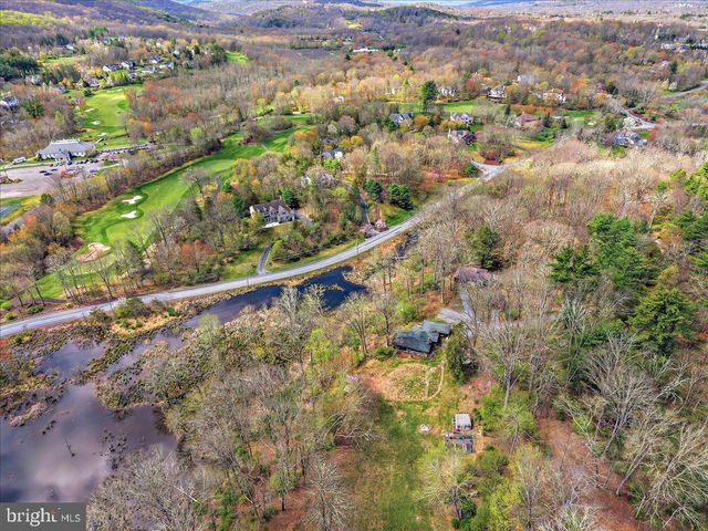 248 FENICAL LN, East Stroudsburg, PA 18302