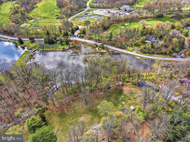 248 FENICAL LN, East Stroudsburg, PA 18302