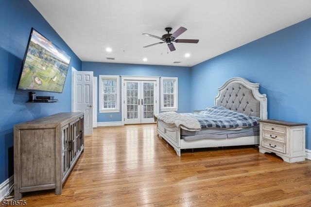 9 Nuthatch Ct, Allamuchy Twp., NJ 07840