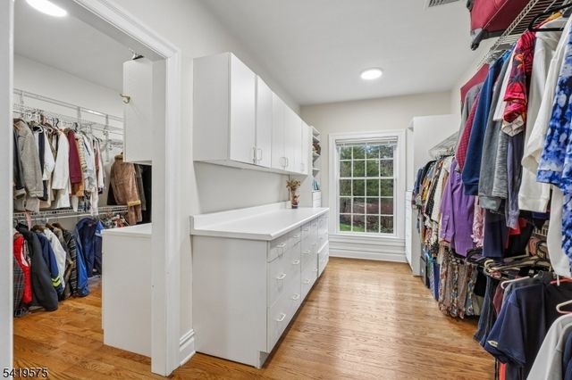 9 Nuthatch Ct, Allamuchy Twp., NJ 07840