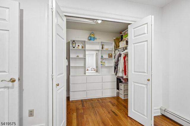 9 Nuthatch Ct, Allamuchy Twp., NJ 07840