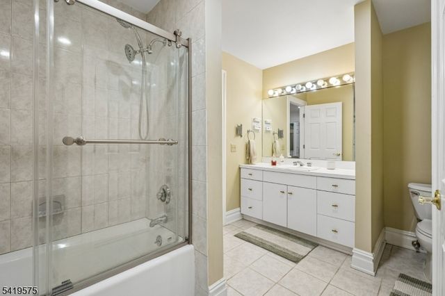 9 Nuthatch Ct, Allamuchy Twp., NJ 07840