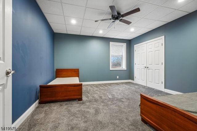 9 Nuthatch Ct, Allamuchy Twp., NJ 07840