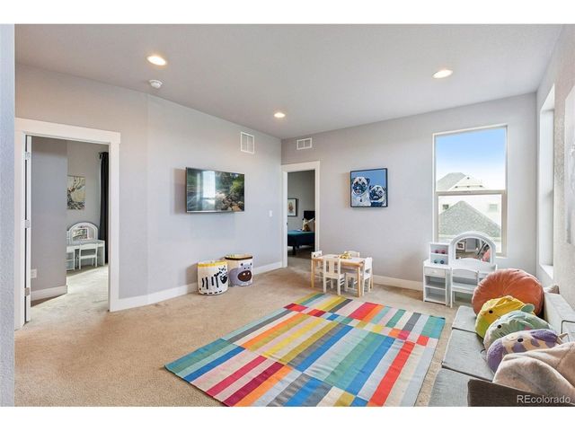 8785 E 55th Ave, Denver, CO 80238