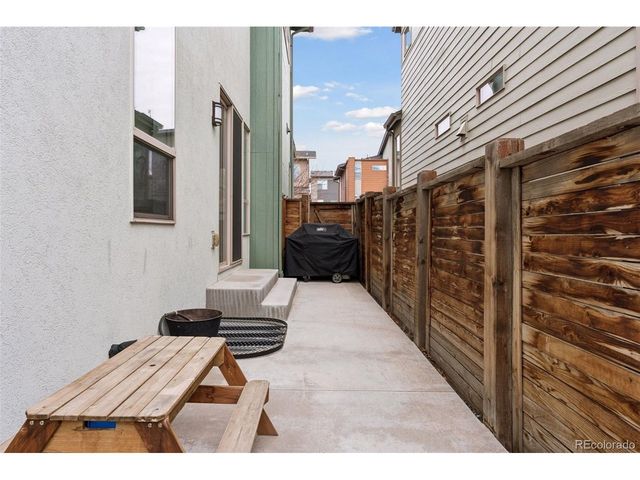 8785 E 55th Ave, Denver, CO 80238