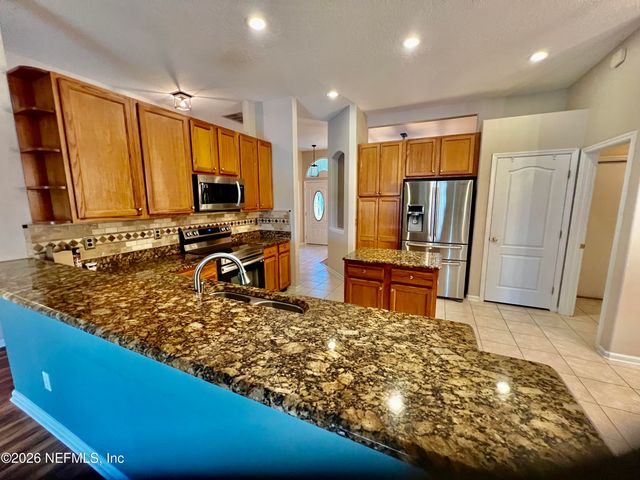 3037 CAPTIVA BLUFF Circle, Jacksonville, FL 32226