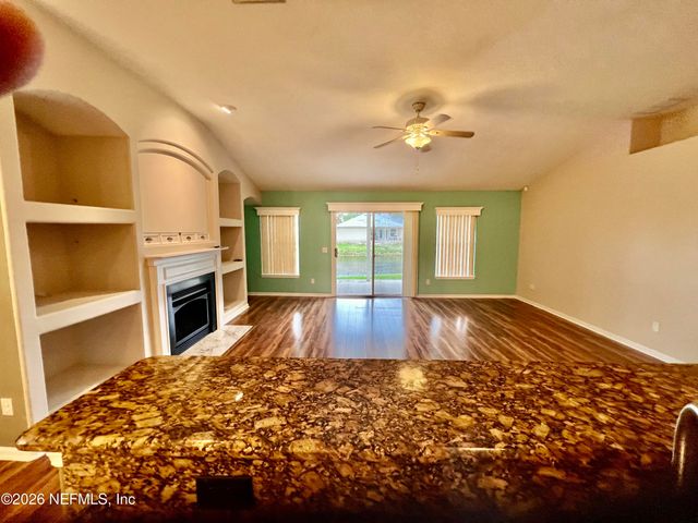 3037 CAPTIVA BLUFF Circle, Jacksonville, FL 32226
