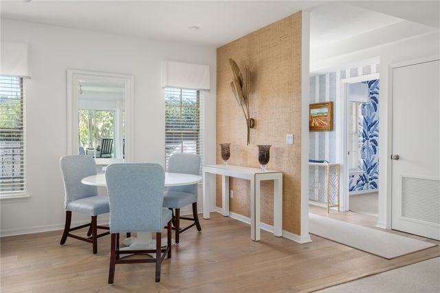 109 W Park Shores Circle 36, Vero Beach, FL 32963