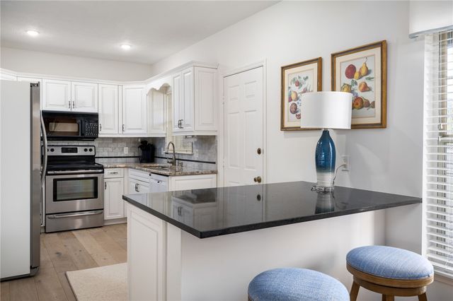 109 W Park Shores Circle 36, Vero Beach, FL 32963