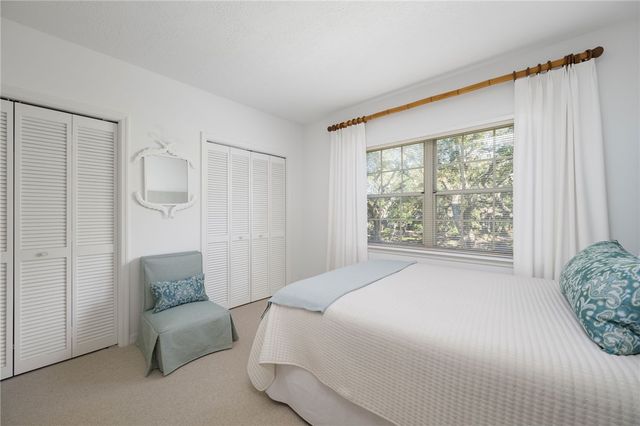 109 W Park Shores Circle 36, Vero Beach, FL 32963