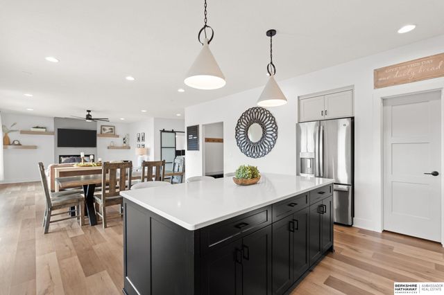 6526 S 208th Avenue, Omaha, NE 68022