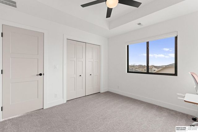 6526 S 208th Avenue, Omaha, NE 68022