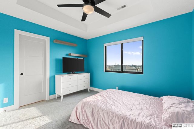 6526 S 208th Avenue, Omaha, NE 68022