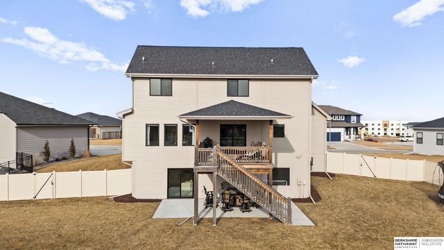 6526 S 208th Avenue, Omaha, NE 68022