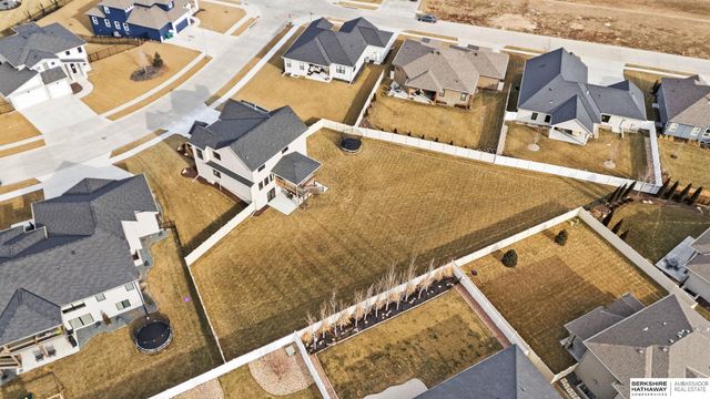 6526 S 208th Avenue, Omaha, NE 68022