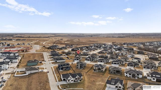 6526 S 208th Avenue, Omaha, NE 68022