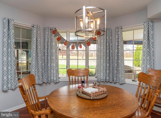 9616 EDEN HALL LN, Philadelphia, PA 19114