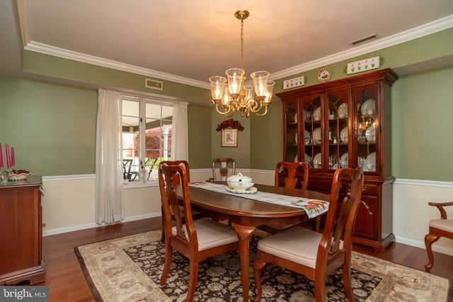 9616 EDEN HALL LN, Philadelphia, PA 19114