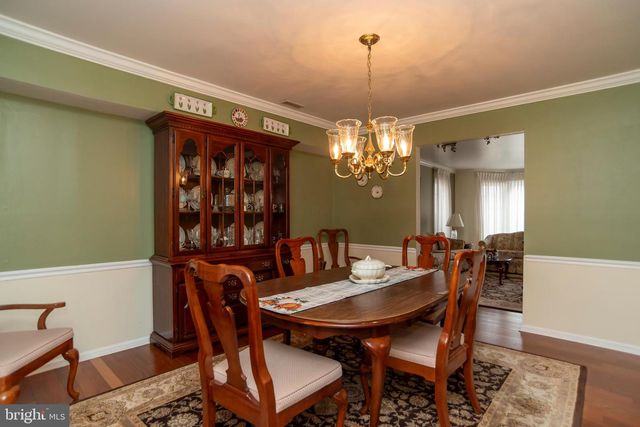 9616 EDEN HALL LN, Philadelphia, PA 19114