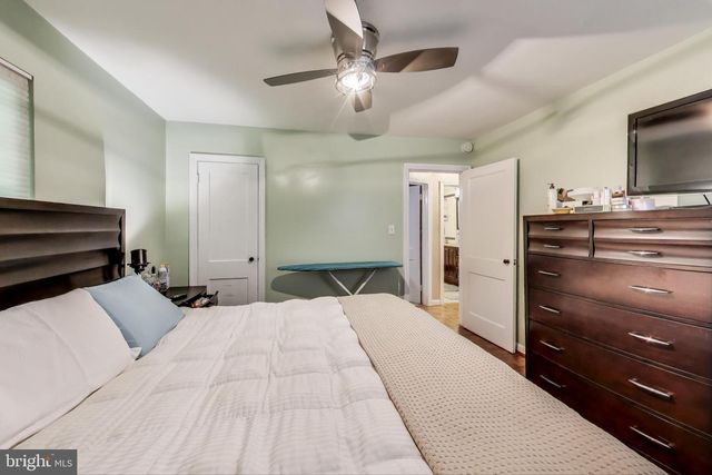 6703 HALLWOOD AVE, Falls Church, VA 22046