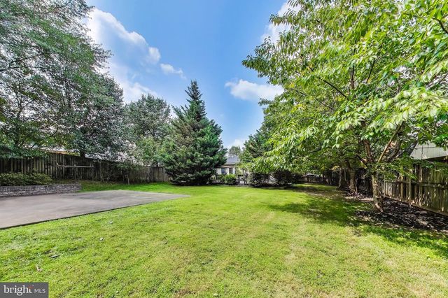 6703 HALLWOOD AVE, Falls Church, VA 22046