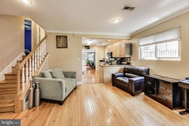 6703 HALLWOOD AVE, Falls Church, VA 22046