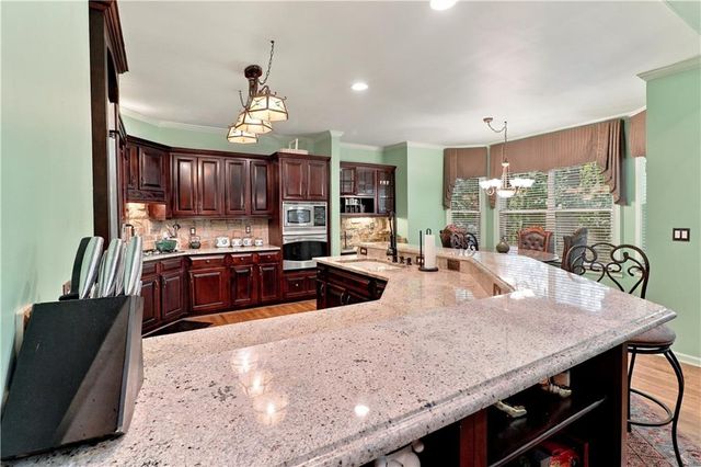 1300 Regency Center Drive, Atlanta, GA 30331